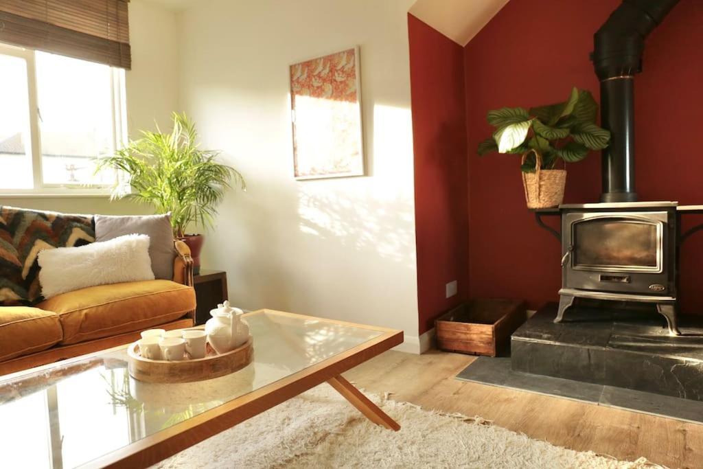 Sunny Seaside Sanctuary - Two Bedroom Apartment Hove Exterior foto
